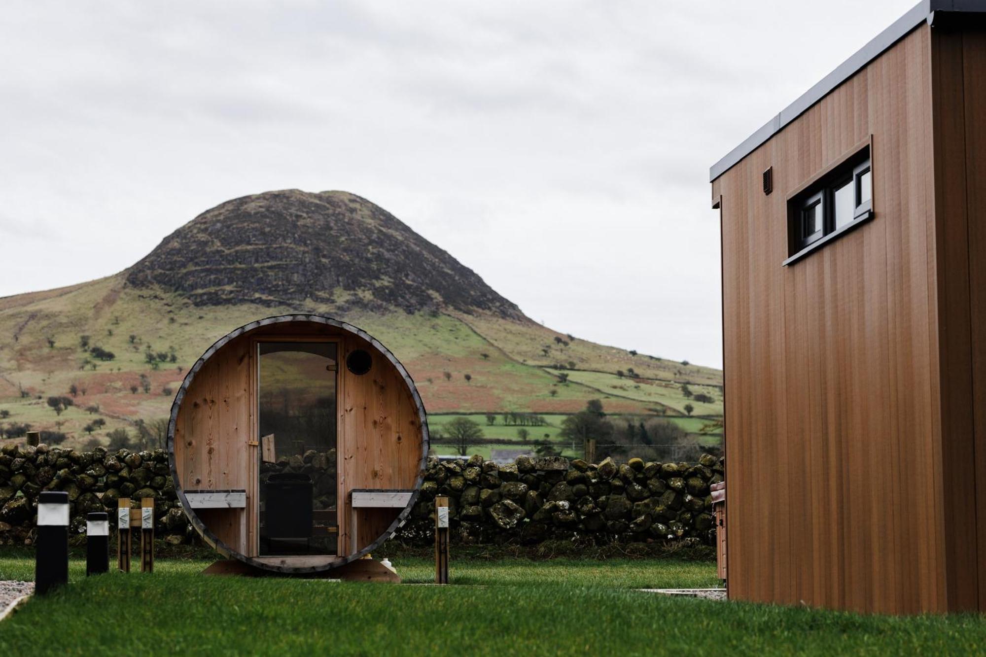 Villa Slemish Hideaway - Funky Pheasant Broughshane Exterior foto